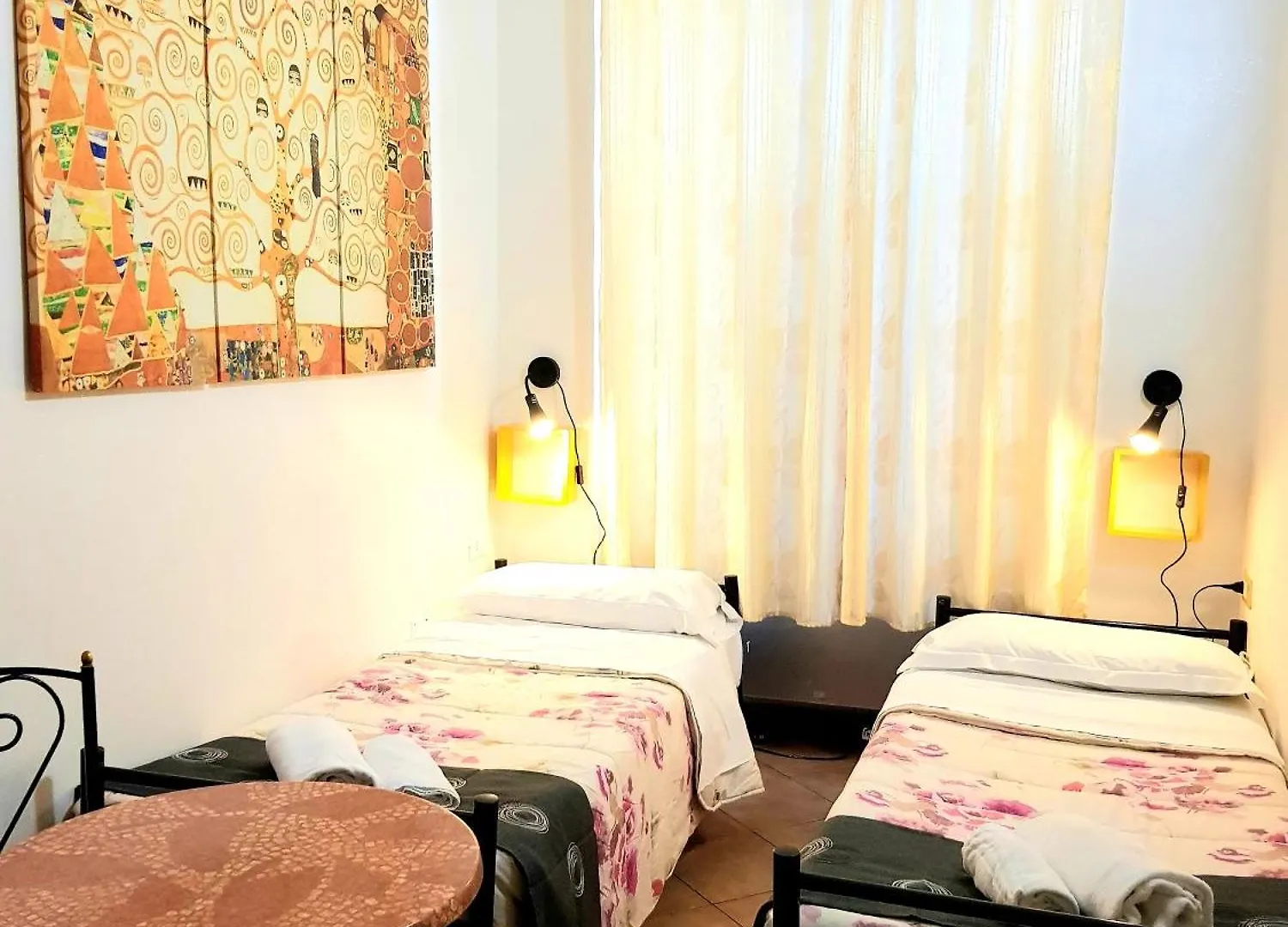 Legend R.G. Hostel Rome Italy